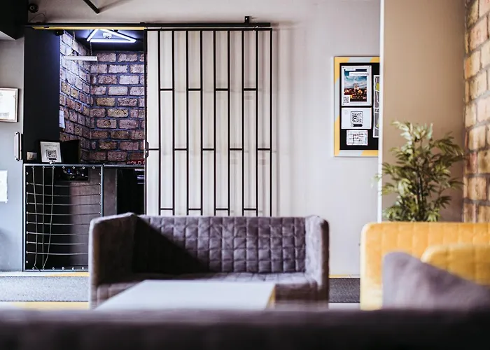 Private Rooms At Hostel63